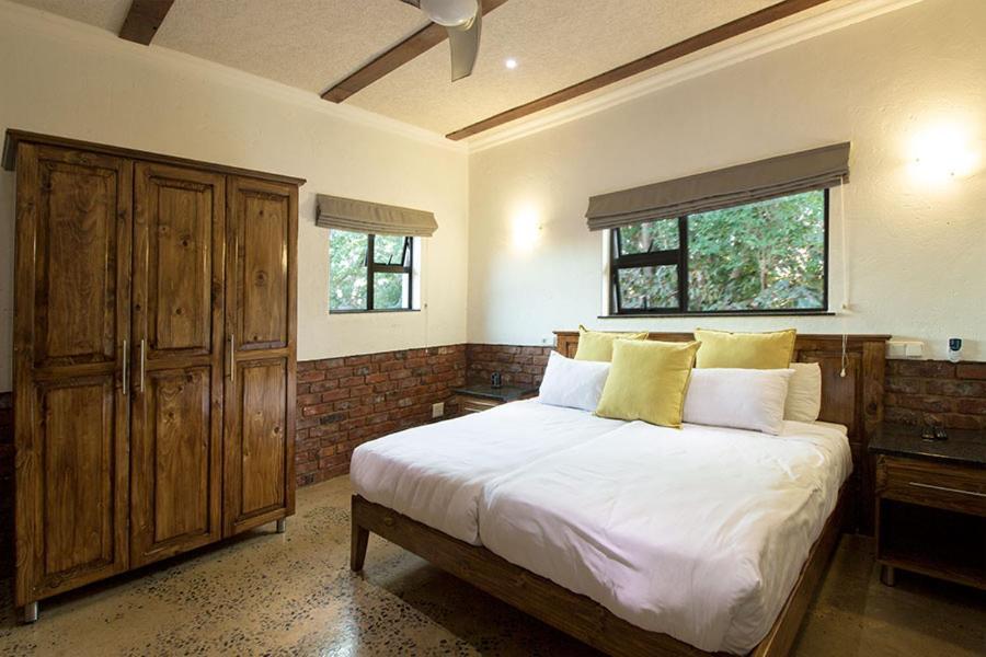 Stephan'S Guest House Port Shepstone Bagian luar foto