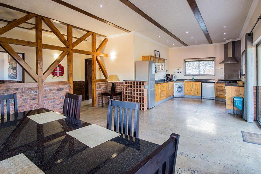 Stephan'S Guest House Port Shepstone Bagian luar foto